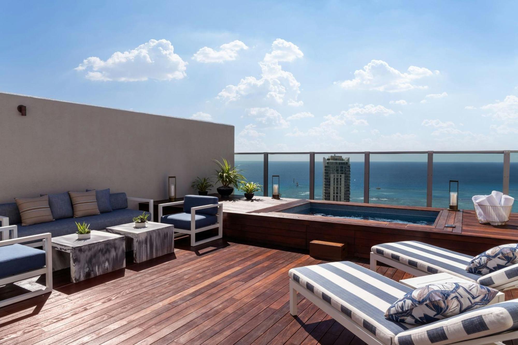 The Ritz-Carlton Residences, Waikiki Beach Hotel Honolulu Exteriör bild