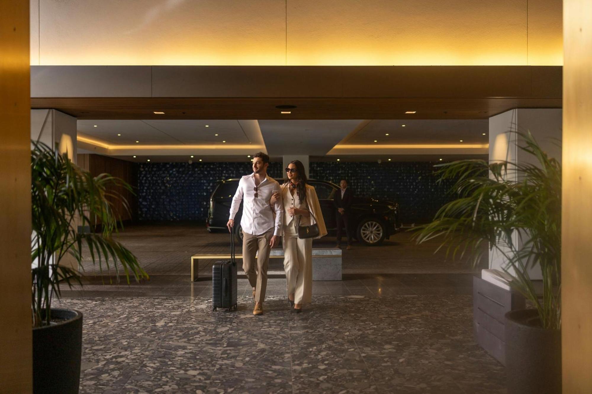 The Ritz-Carlton Residences, Waikiki Beach Hotel Honolulu Exteriör bild