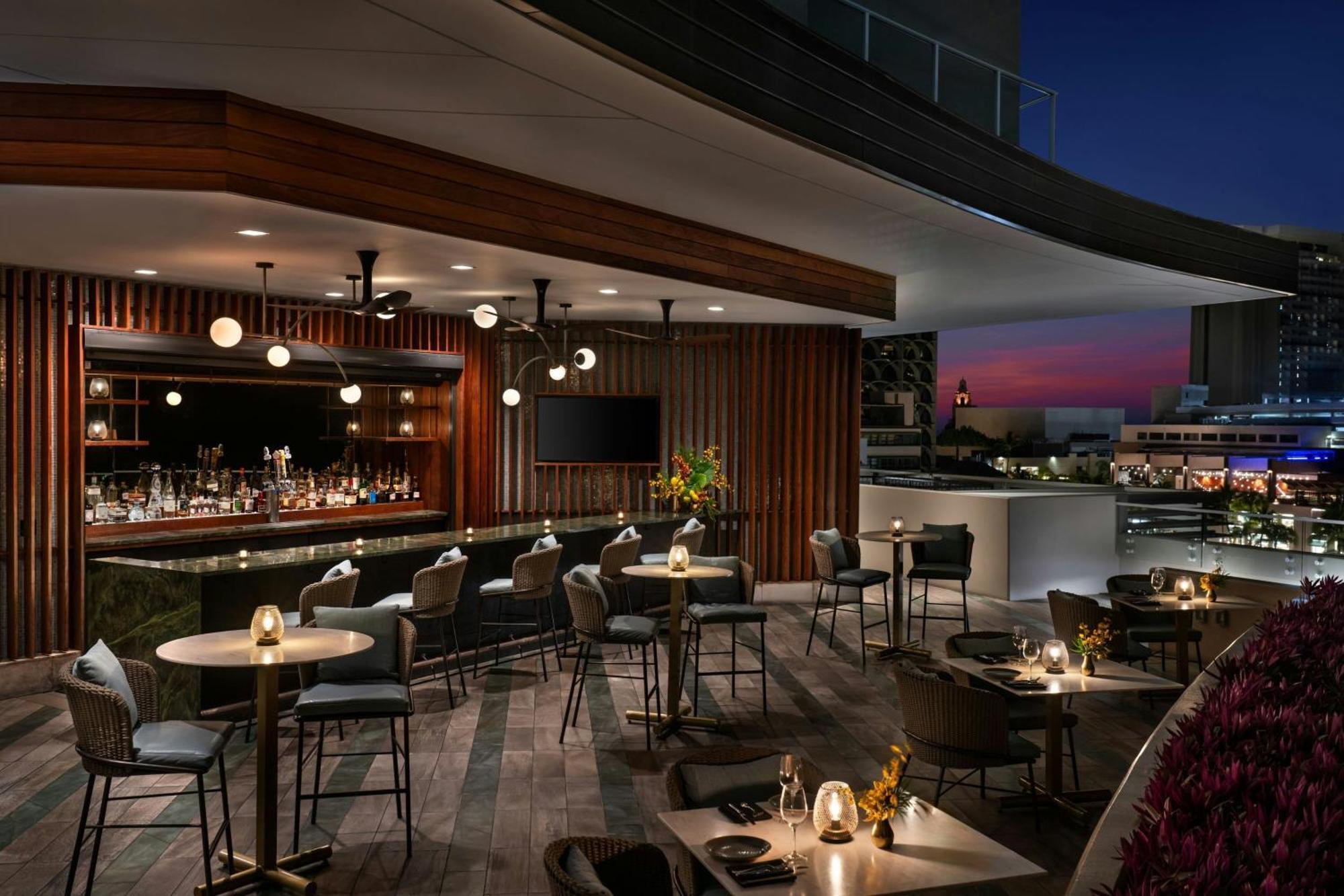 The Ritz-Carlton Residences, Waikiki Beach Hotel Honolulu Exteriör bild